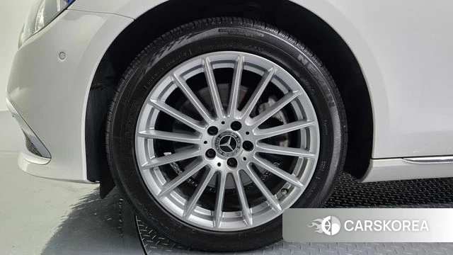 Mercedes-Benz E-Class W213 id 4917709 из Кореи 28