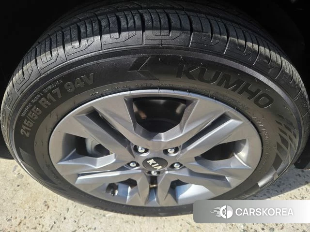 Kia Seltos id 4977045 из Кореи 15
