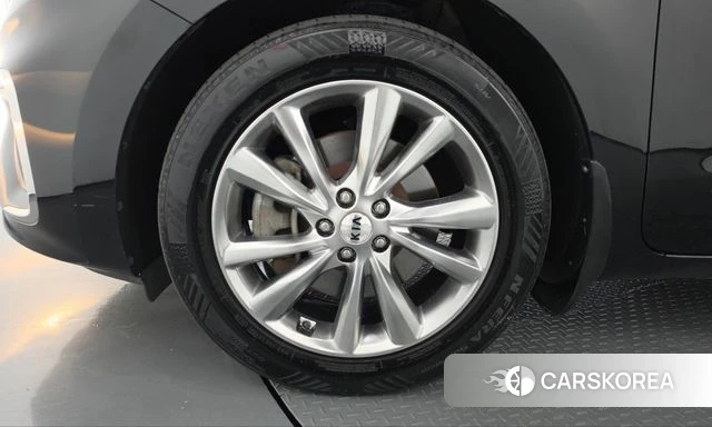 Kia The New Carnival id 4988280 из Кореи 26