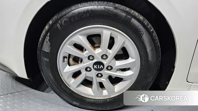 Kia Come New K3 id 3417320 из Кореи 15