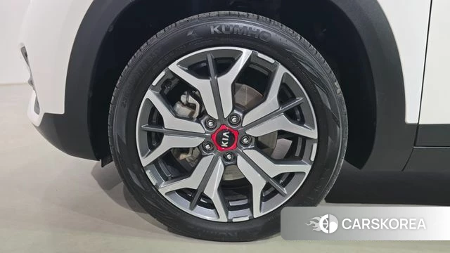 Kia Seltos id 4977771 из Кореи 15
