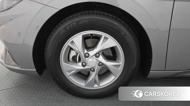 Hyundai Avante (CN7) id 5013279 из Кореи 15