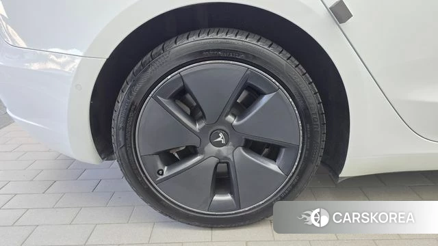 Tesla Model 3 id 4899148 из Кореи 15