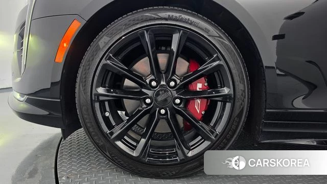 Cadillac CT4 id 4986812 из Кореи 30