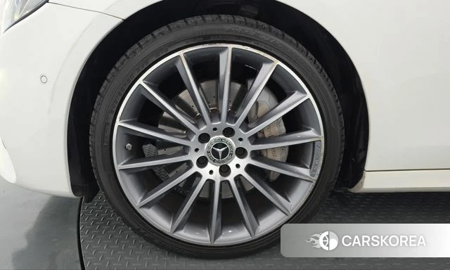 Mercedes-Benz E-Class W213 id 4982805 из Кореи 27