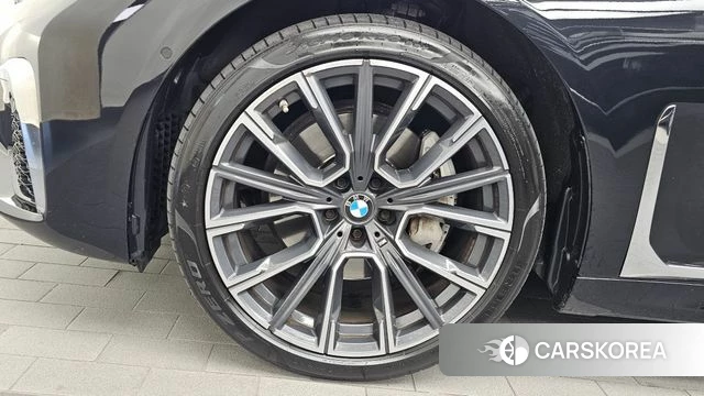 BMW 7 Series (G11) id 5017774 из Кореи 34