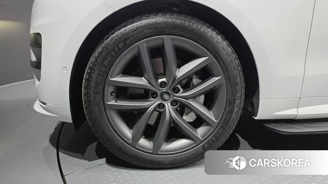 Land Rover Range Rover Sport 3rd Generation id 3896430 из Кореи 15