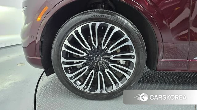 Lincoln Aviator 2nd generation id 4982416 из Кореи 26