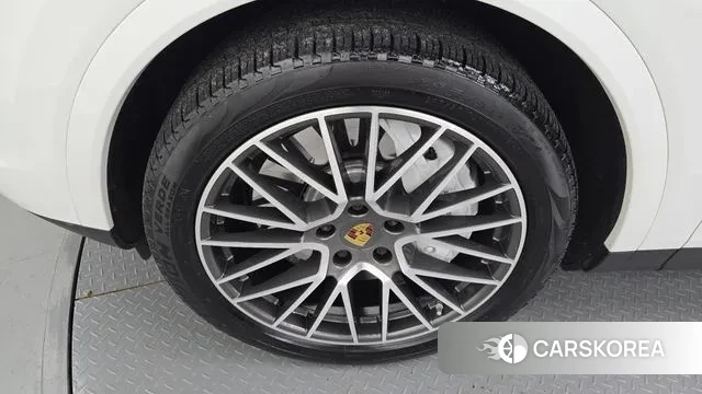 Porsche Cayenne (PO536) id 3149694 из Кореи 15
