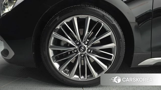 Hyundai Grandeur IG id 5018705 из Кореи 15