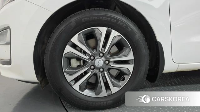 Kia The New Carnival id 4967145 из Кореи 27