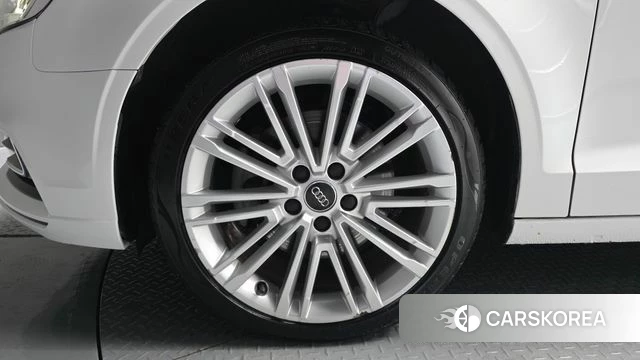 Audi New A3 id 4983108 из Кореи 30