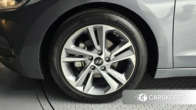 Hyundai Avante AD id 5029547 из Кореи 15