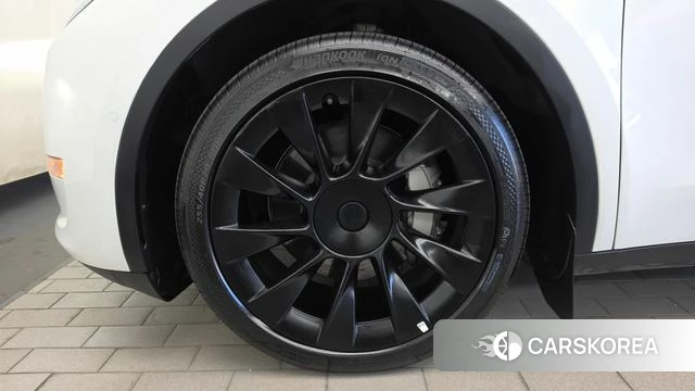 Tesla Model Y id 4692335 из Кореи 26
