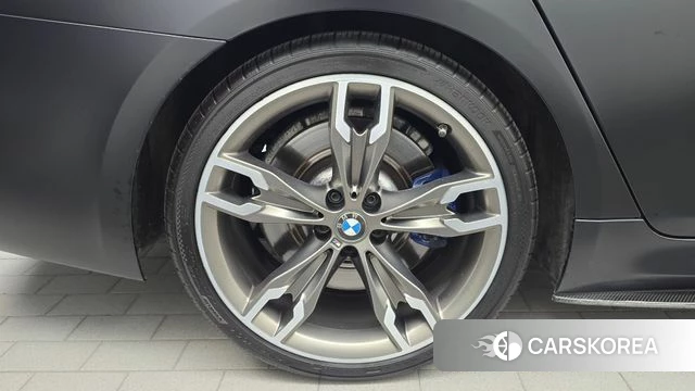 BMW 5 Series (G30) id 4987343 из Кореи 27
