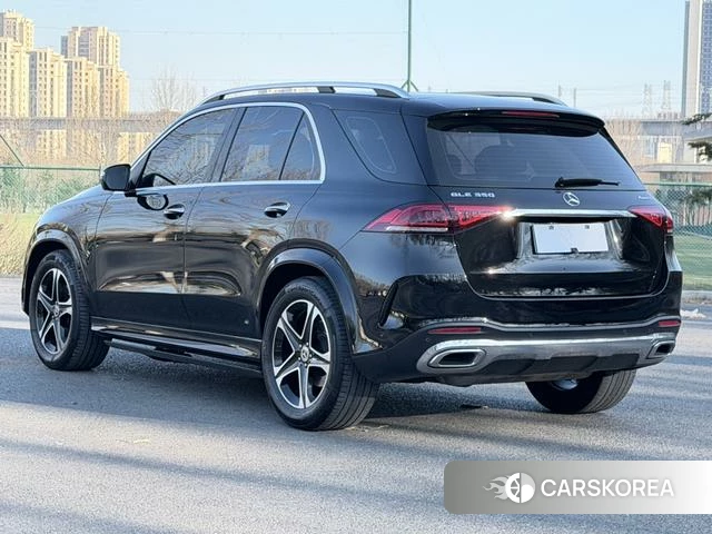 Mercedes-Benz GLE 2023 Черный из Китая, фото 6
