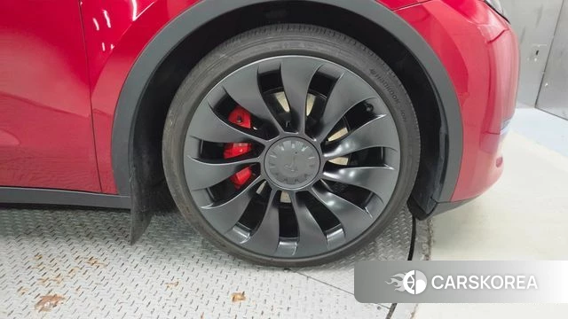 Tesla Model Y id 5040331 из Кореи 14