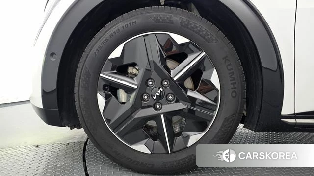 Kia The New EV6 id 5033070 из Кореи 32