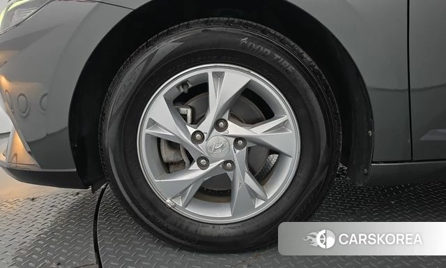 Hyundai Avante (CN7) id 4942937 из Кореи 29