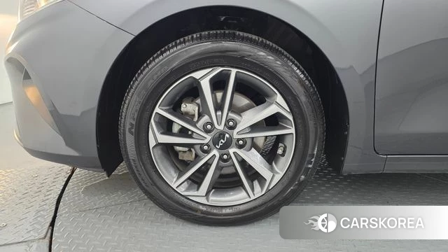 Kia The New K3 2nd generation id 4904953 из Кореи 27