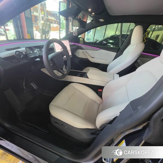 Tesla Model Y 2026 Серый из Кореи, фото 6