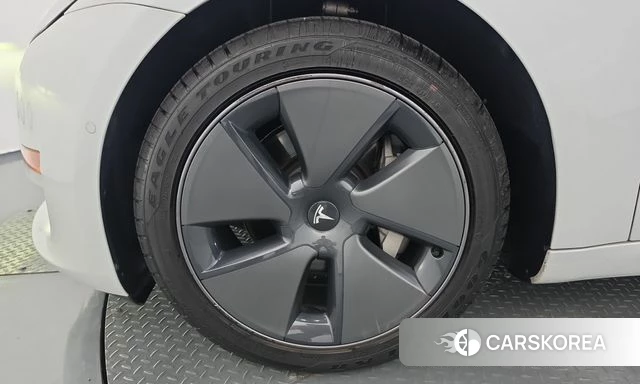 Tesla Model 3 id 4936752 из Кореи 25