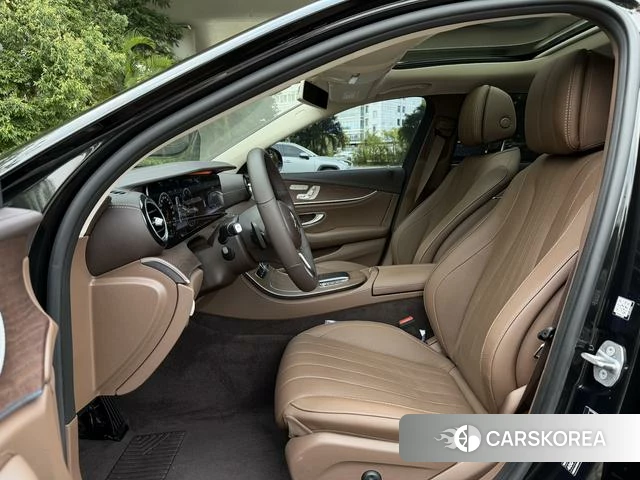 Mercedes-Benz E-Class 2020 Черный из Китая, фото 5