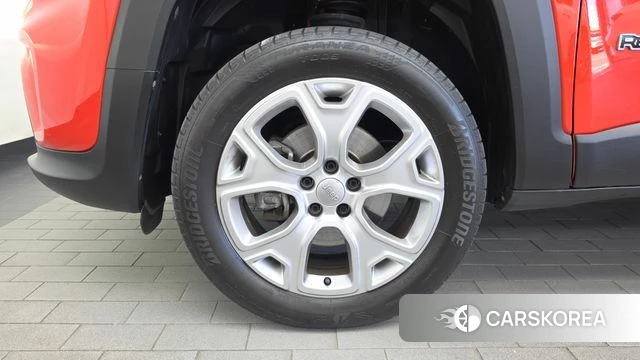 Jeep Renegade id 4936715 из Кореи 28