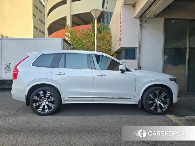 Volvo XC90 second Generation 2023 Белый из Кореи, фото 5