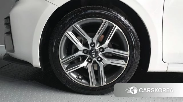 Kia Come New K3 id 4988504 из Кореи 15