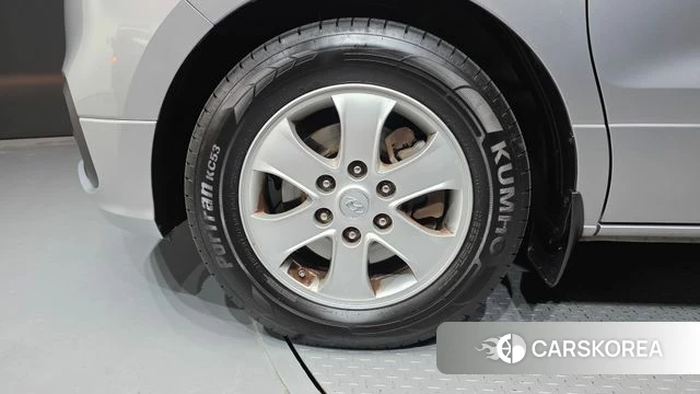 Hyundai The New Grand Starex id 4993653 из Кореи 26