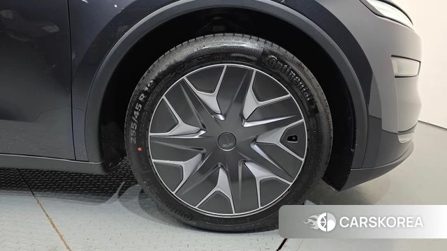 Tesla Model Y id 4853354 из Кореи 29