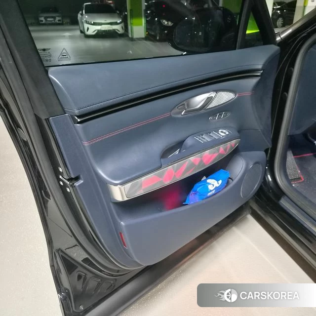 Genesis GV70 id 5034718 из Кореи 7