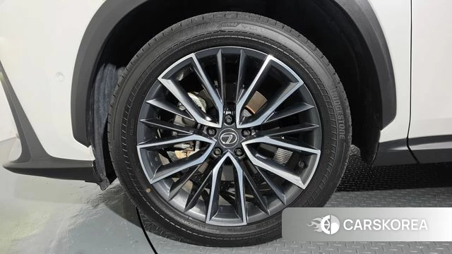 Lexus NX350h Second generation id 4974813 из Кореи 34