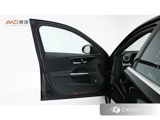 Mercedes-Benz C-class 2025 Черный из Китая, фото 5