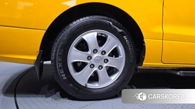 Hyundai The New Grand Starex id 4988127 из Кореи 25