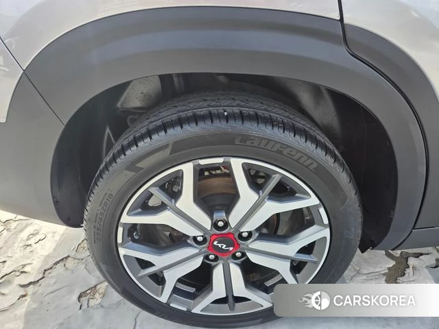 Kia Seltos id 5003025 из Кореи 10
