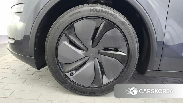 Tesla Model Y id 4897617 из Кореи 30