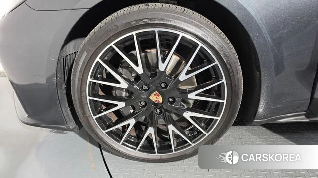Porsche Panamera (976) id 4767268 из Кореи 39