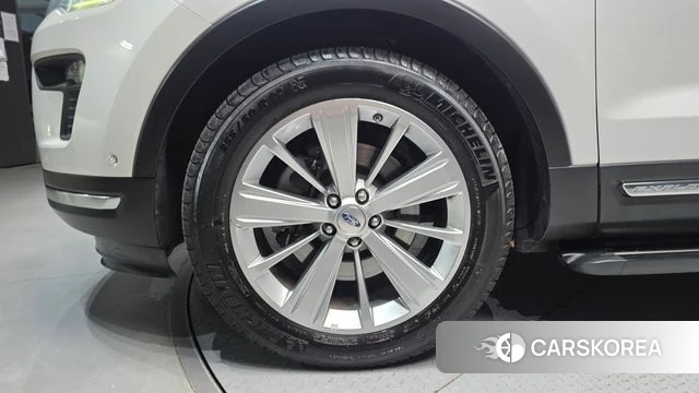 Ford Explorer id 5023842 из Кореи 15