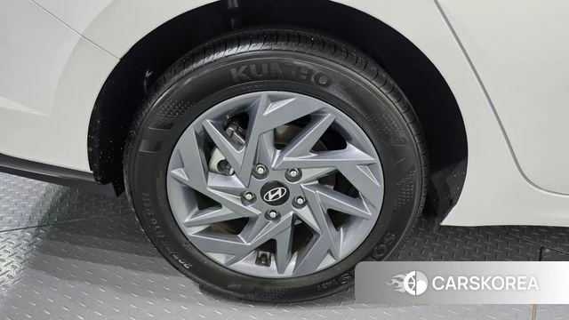 Hyundai The New Avante (CN7) id 4980350 из Кореи 27