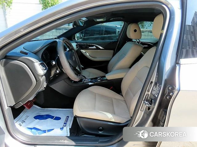 Infiniti Q30 id 4947235 из Кореи 15