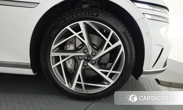 Genesis G90 (RS4) id 4995873 из Кореи 28