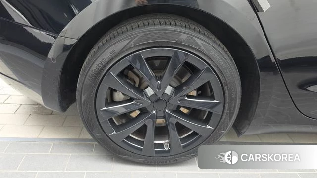 Tesla Model 3 id 4976406 из Кореи 26
