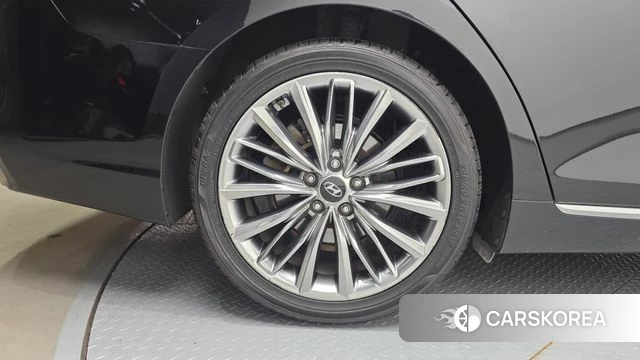 Hyundai Grandeur IG id 5029261 из Кореи 31