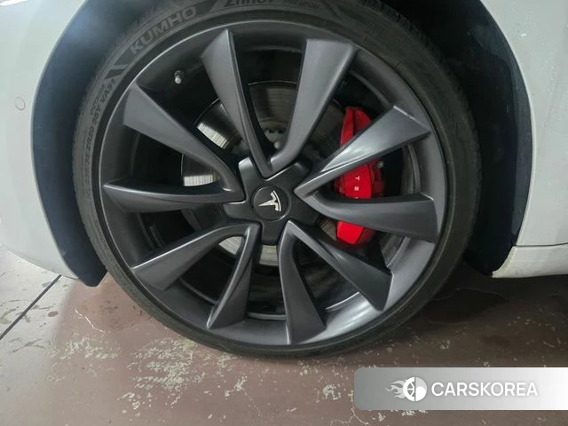 Tesla Model 3 id 4614762 из Кореи 8