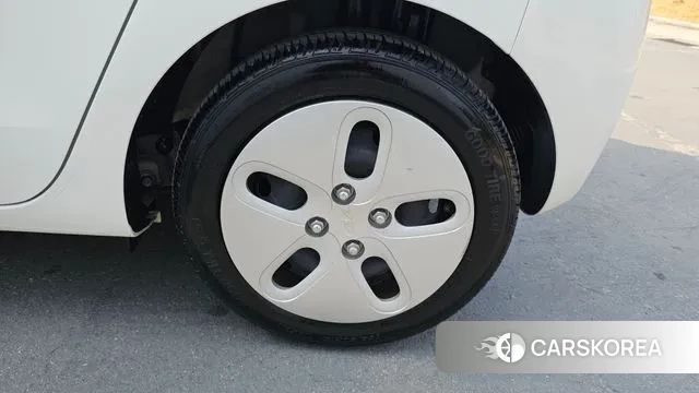 Kia The New Kia Ray id 3770653 из Кореи 15