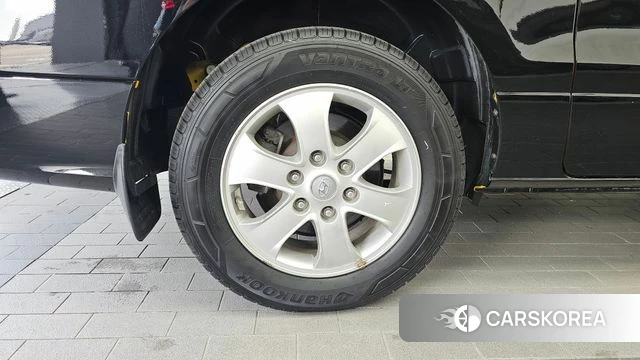 Hyundai The New Grand Starex id 4741794 из Кореи 25