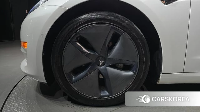 Tesla Model 3 id 4736961 из Кореи 25