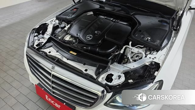 Mercedes-Benz E-Class W213 id 4959636 из Кореи 25